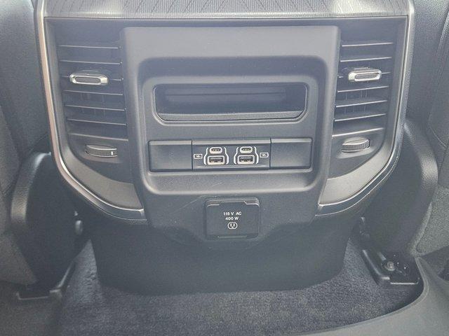 Photo of 2025 Diamond Black Crystal Pearlcoat RAM 1500