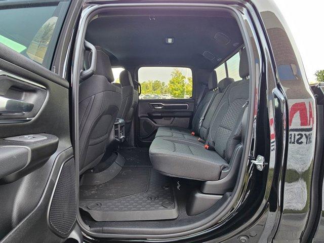 Photo of 2025 Diamond Black Crystal Pearlcoat RAM 1500