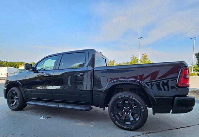 Photo of 2025 Diamond Black Crystal Pearlcoat RAM 1500