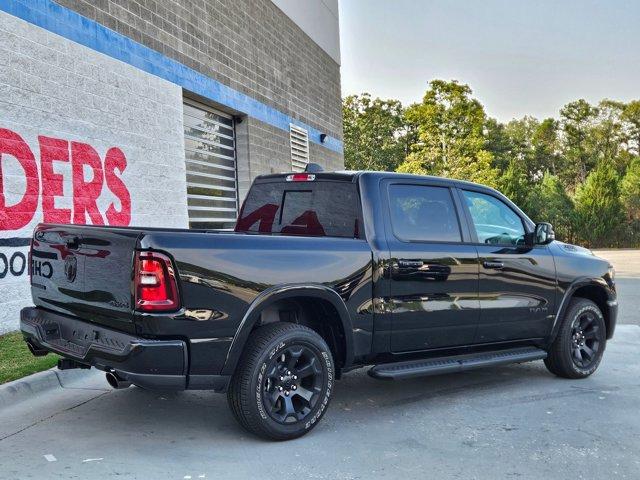 Photo of 2025 Diamond Black Crystal Pearlcoat RAM 1500
