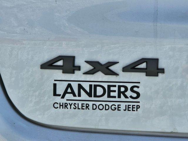 Photo of 2026 Bright White Clearcoat Jeep Compass