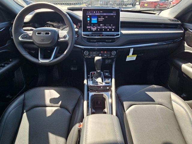 Photo of 2026 Bright White Clearcoat Jeep Compass