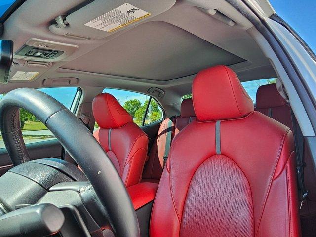 Photo of 2019 Wind Chill Pearl Toyota Camry