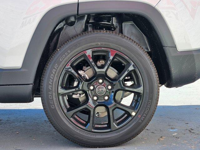 Photo of 2026 Silver Zynith Metallic Clearcoat Jeep Compass