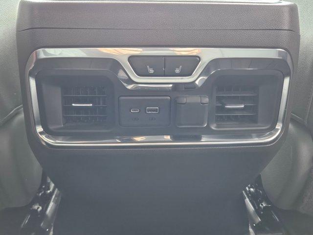 Photo of 2020 Summit White GMC Sierra 1500