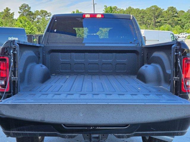 Photo of 2025 Diamond Black Crystal Pearlcoat RAM 2500
