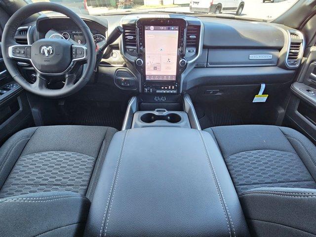 Photo of 2025 Diamond Black Crystal Pearlcoat RAM 2500