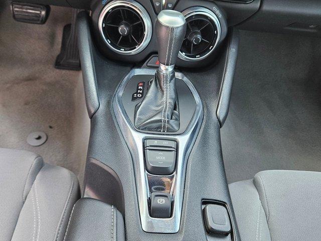 Photo of 2023 Summit White Chevrolet Camaro