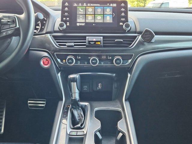 Photo of 2019 Still Night Pearl Honda Accord