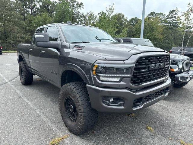Photo of 2024 Granite Crystal Metallic Clearcoat RAM 2500
