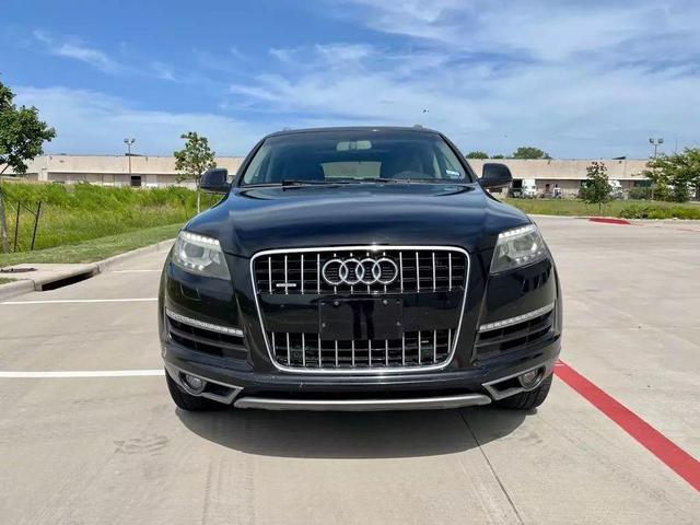Photo of 2013 Orca Black Metallic Audi Q7