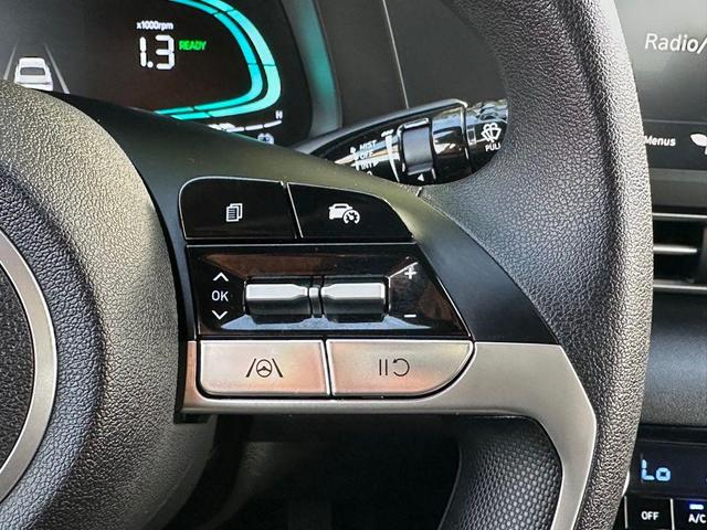 Photo of 2025 Gray Pearl Hyundai ELANTRA HEV
