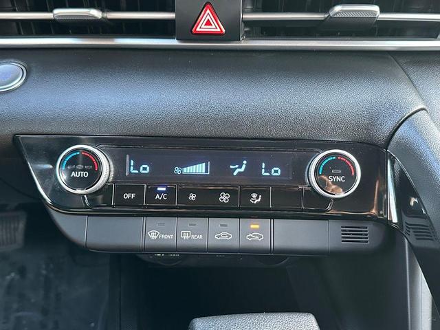 Photo of 2025 Gray Pearl Hyundai ELANTRA HEV