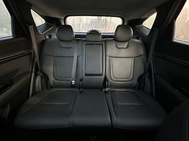 Photo of 2022 Amazon Gray Hyundai TUCSON