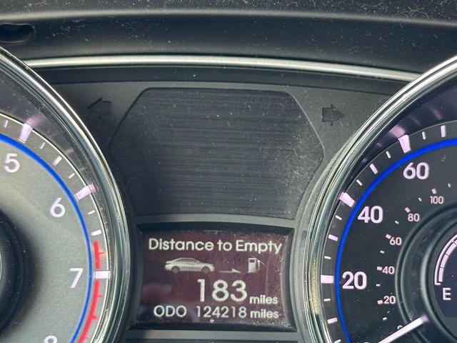 Photo of 2012 Radiant Silver Metallic Hyundai SONATA