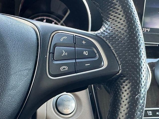 Photo of 2018 Polar White Mercedes-Benz GLC 300