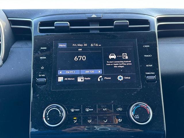 Photo of 2023 Phantom Black Hyundai TUCSON