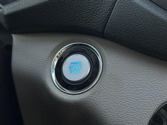 Photo of 2016 Chromium Silver Hyundai TUCSON
