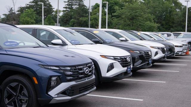 Photo of 2026 Silver Metallic Hyundai PALISADE