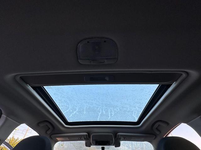 Photo of 2020 Crystal White Pearl Subaru Forester