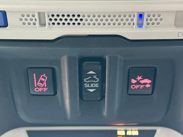 Photo of 2020 Crystal White Pearl Subaru Forester