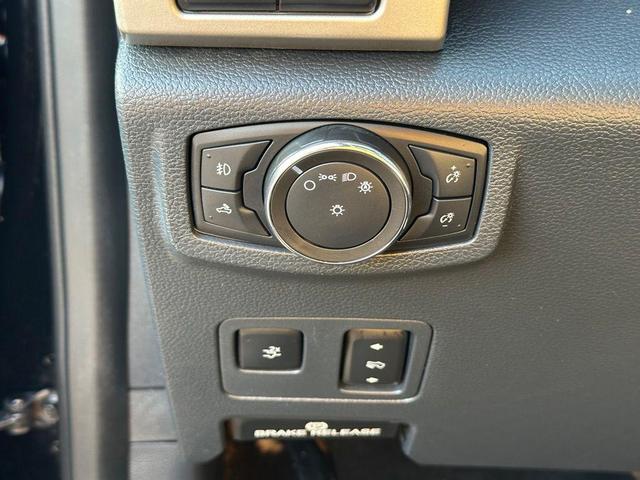 Photo of 2022 Agate Black Metallic Ford F-250