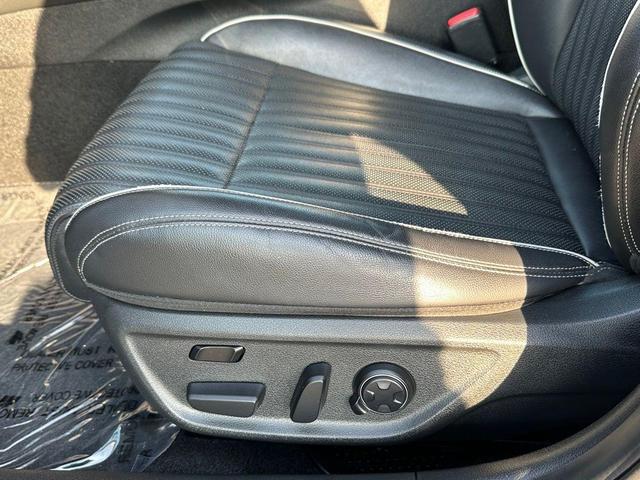 Photo of 2021 Savile Silver Genesis G70