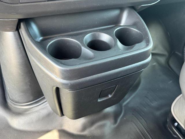 Photo of 2023 Summit White GMC Savana 2500