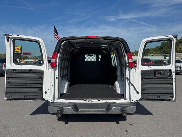 Photo of 2023 Summit White GMC Savana 2500