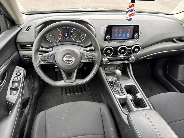 Photo of 2024 Gun Metallic Nissan Sentra
