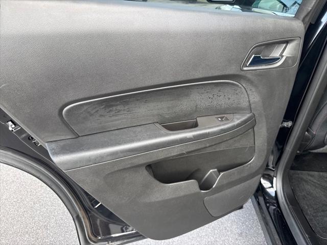 Photo of 2017 Black Chevrolet Equinox