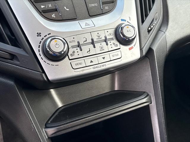 Photo of 2017 Black Chevrolet Equinox