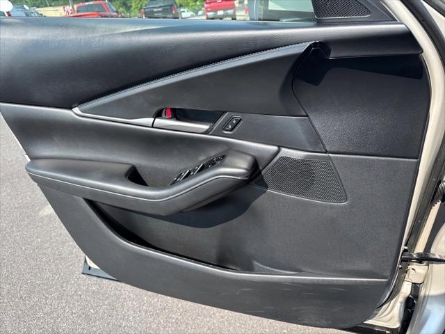 Photo of 2023 Platinum Quartz Metallic Mazda CX-30