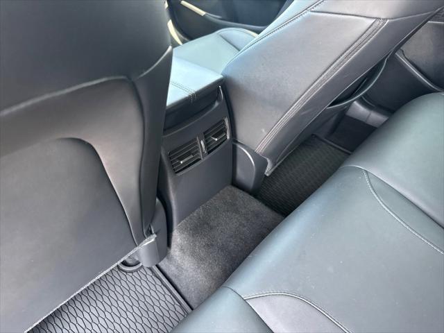 Photo of 2023 Platinum Quartz Metallic Mazda CX-30