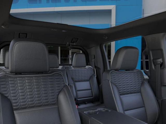 Photo of 2025 Summit White GMC Sierra EV
