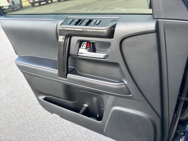 Photo of 2023 Nautical Blue Metallic Toyota 4Runner