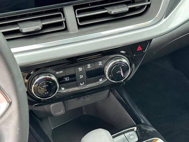 Photo of 2024 Sterling Gray Metallic Chevrolet Trax