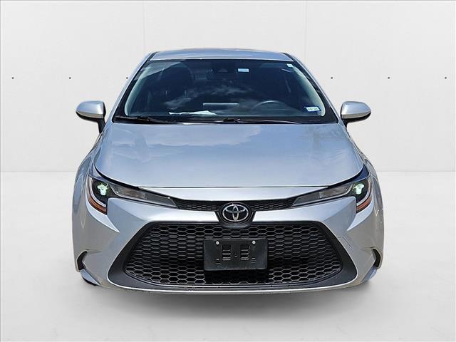 Photo of 2022 Classic Silver Metallic Toyota Corolla