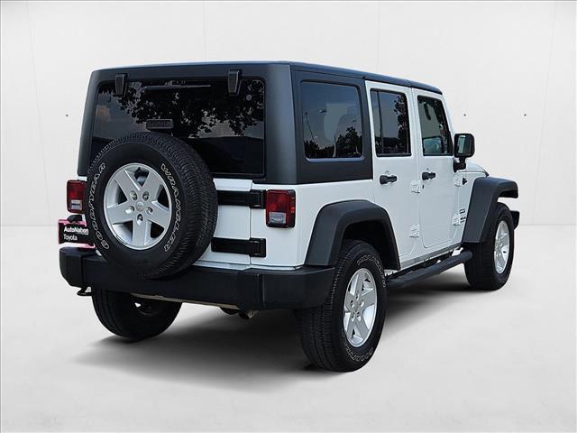 Photo of 2017 Bright White Clearcoat Jeep Wrangler Unlimited