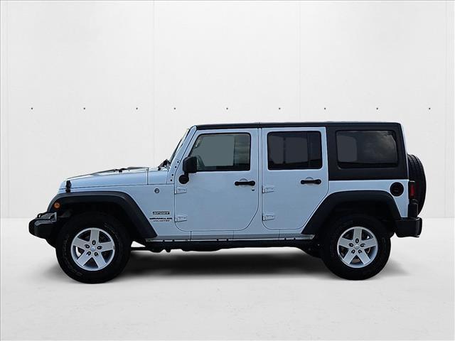 Photo of 2017 Bright White Clearcoat Jeep Wrangler Unlimited