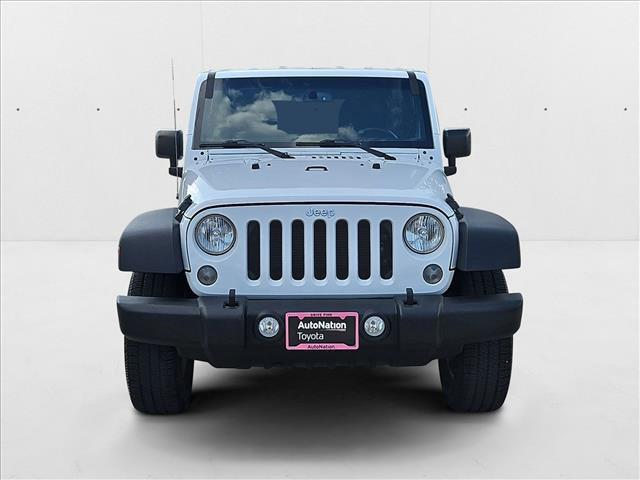 Photo of 2017 Bright White Clearcoat Jeep Wrangler Unlimited