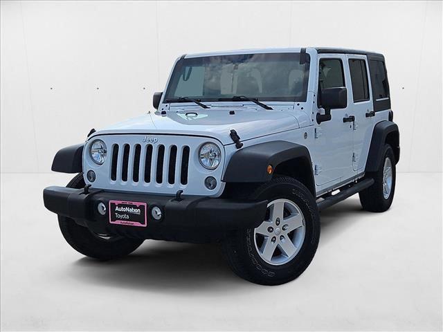 Photo of 2017 Bright White Clearcoat Jeep Wrangler Unlimited