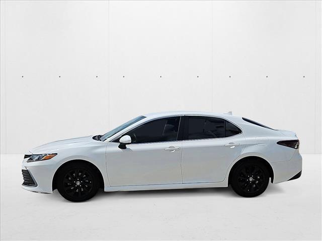 Photo of 2022 White Toyota Camry