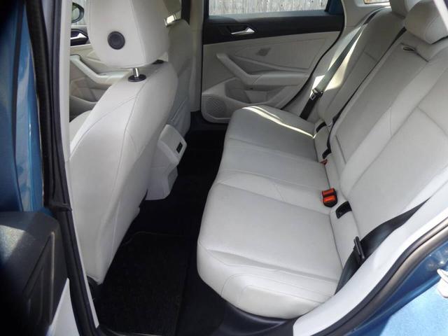 Photo of 2019 Blue Silk Metallic Volkswagen Jetta