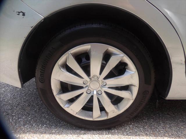 Photo of 2019 Ice Silver Metallic Subaru Impreza