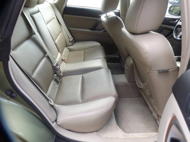 Photo of 2006 Willow Green Opal/Moss Green Metallic Subaru Outback