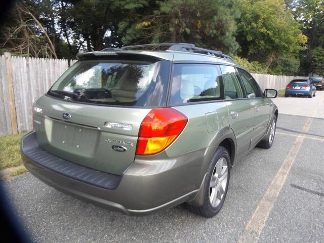 Photo of 2006 Willow Green Opal/Moss Green Metallic Subaru Outback