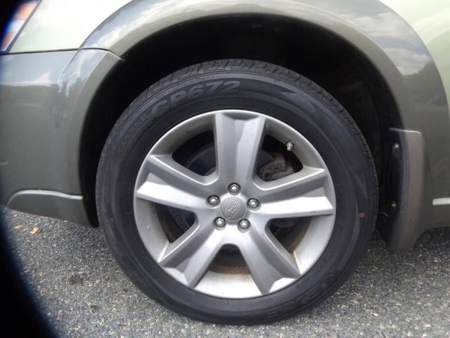 Photo of 2006 Willow Green Opal/Moss Green Metallic Subaru Outback