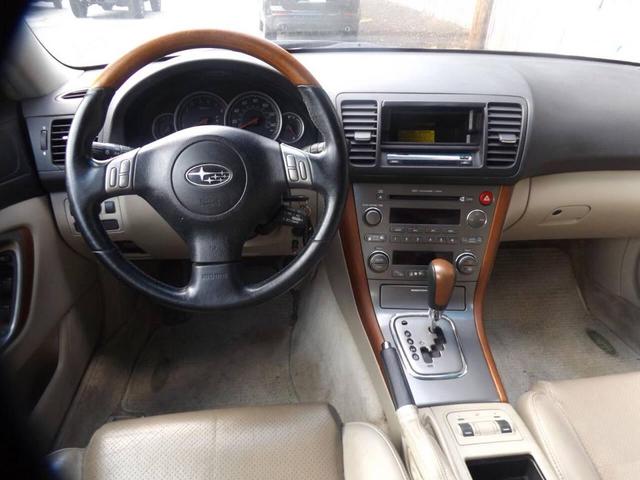 Photo of 2006 Willow Green Opal/Moss Green Metallic Subaru Outback