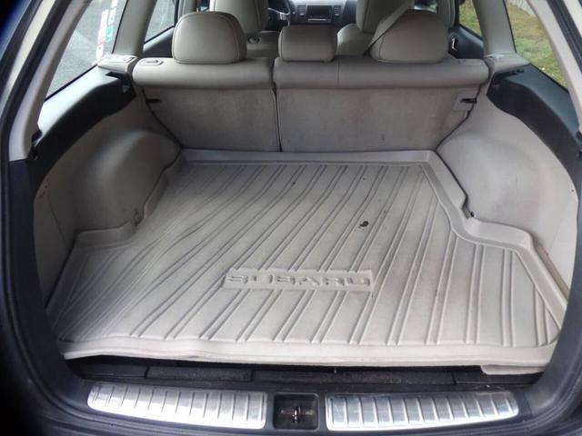 Photo of 2006 Willow Green Opal/Moss Green Metallic Subaru Outback